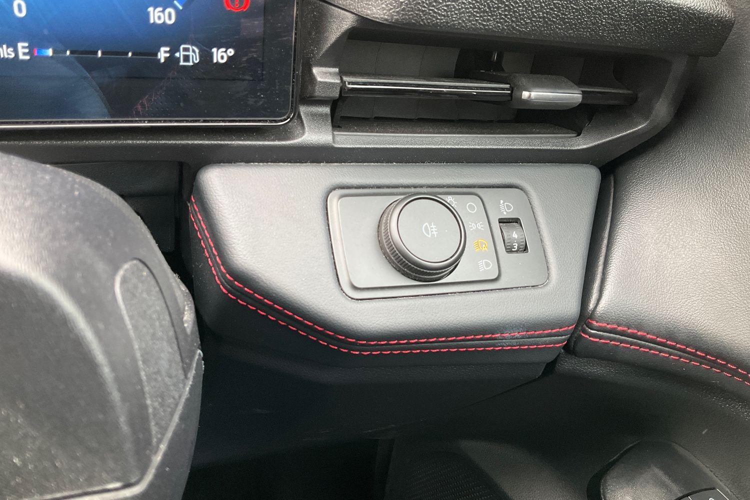Ford PUMA Photo 14