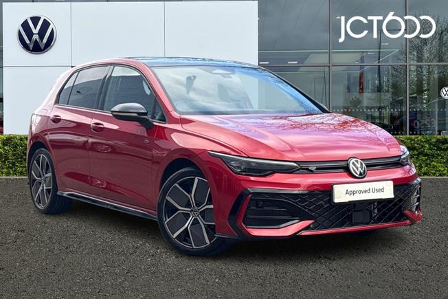 VOLKSWAGEN Golf Photo 1
