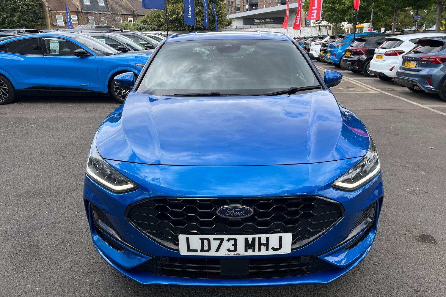 Ford FOCUS Photo 37