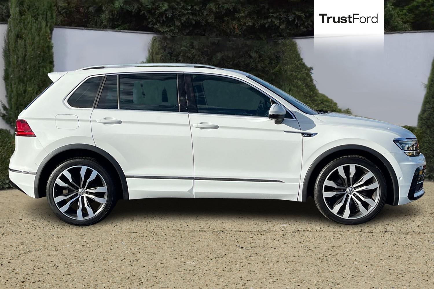 Volkswagen Tiguan Photo 2