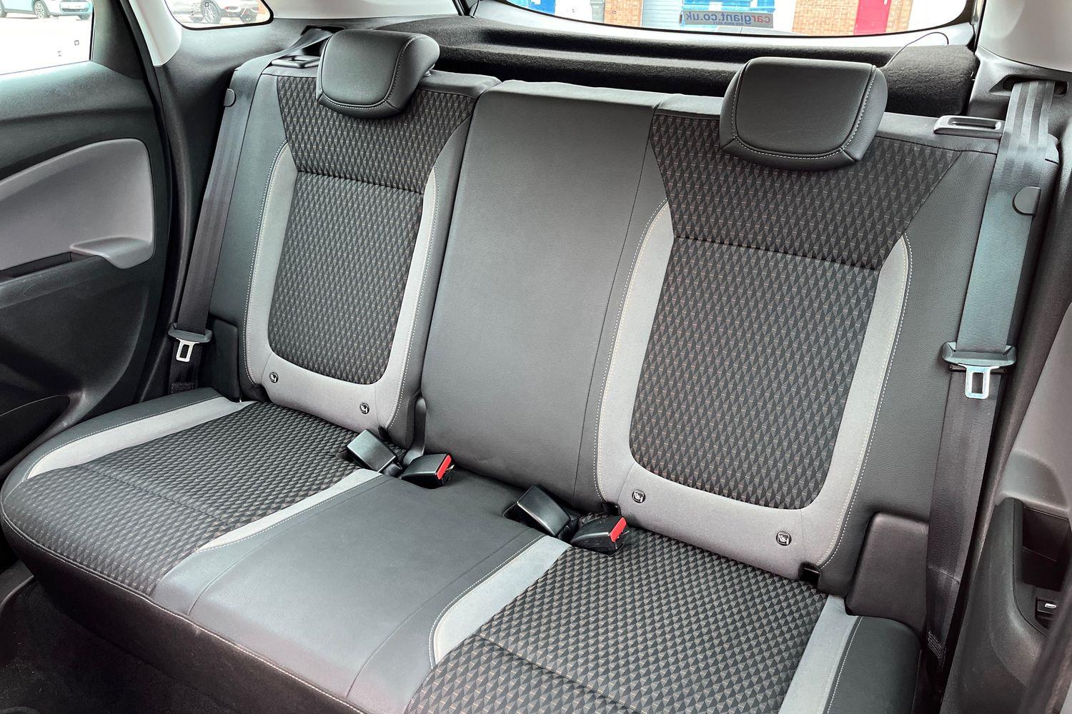 Vauxhall Crossland X Photo 19