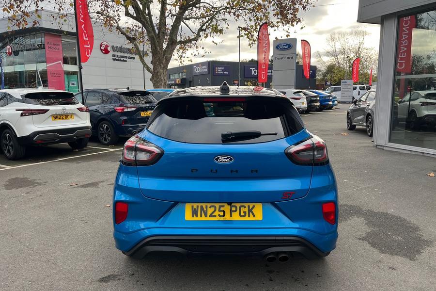 Ford PUMA Photo autoimg-bdd74c20bdc0464891a2aa3ee95833aa70bf20e9.jpg