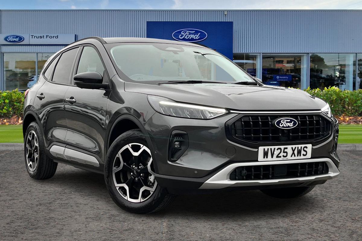 Ford Kuga listing photo