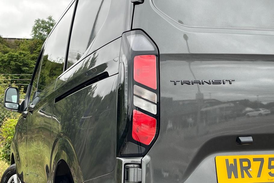 Used Ford TRANSIT CUSTOM WR75CYT 28