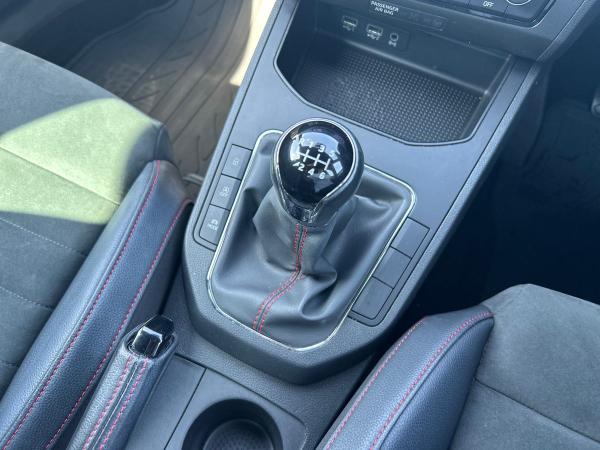SEAT Ibiza Photo autoimg-bde395b905313ef46c14a489aa42b4a7f8c41ab4.jpg