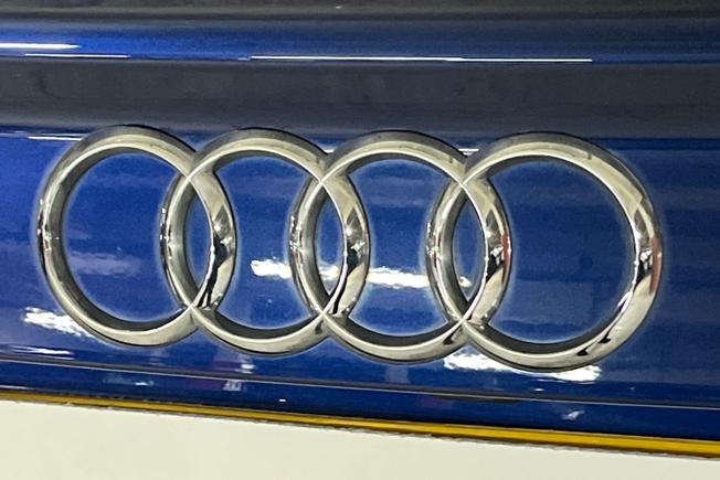 AUDI Q3 Photo 35