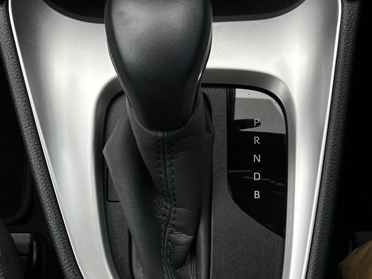 Toyota Yaris Cross Photo 11