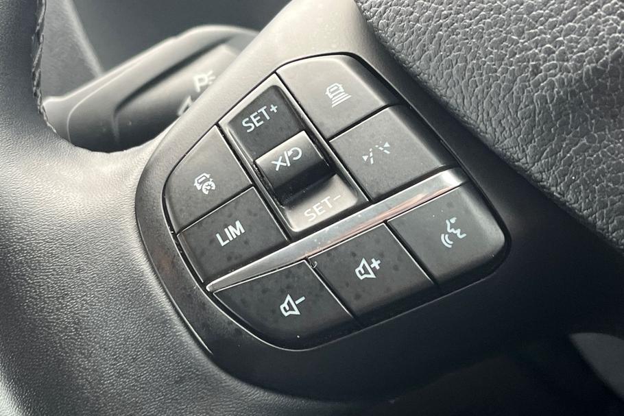 Used Ford TRANSIT 18