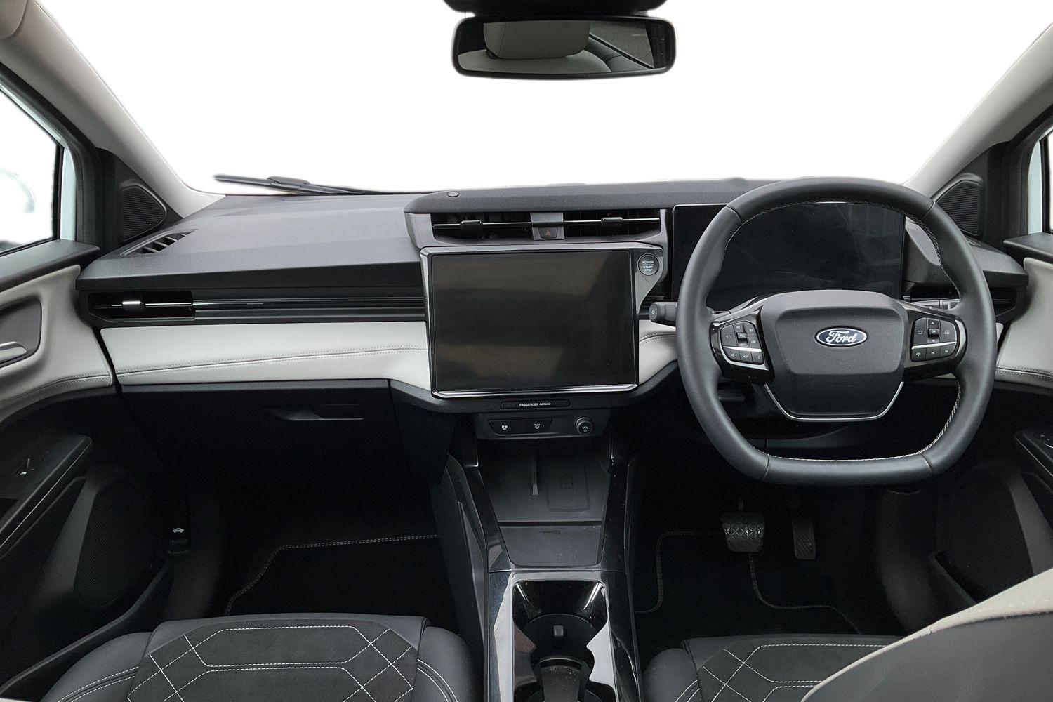 Ford Puma Gen-E Photo 9