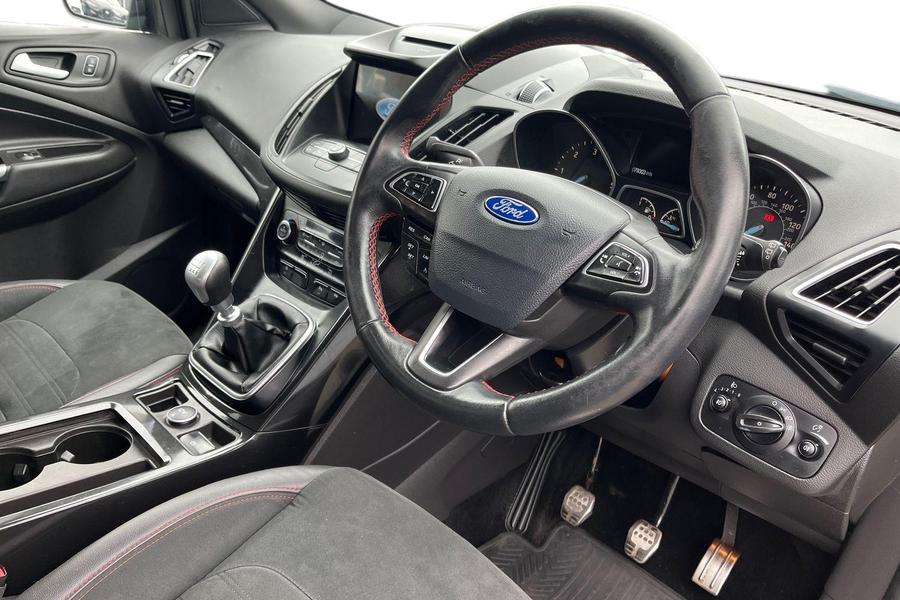 Ford KUGA Photo autoimg-bdea901d356d5043927a00222a57d956aa397b04.jpg