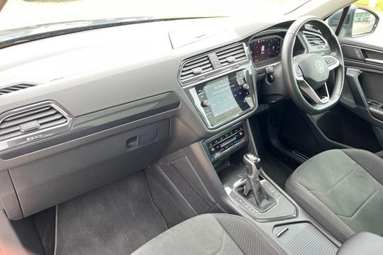 Volkswagen Tiguan Photo autoimg-bdf7b5bd096f417202907edfa4cc55f3839ecd62.jpg
