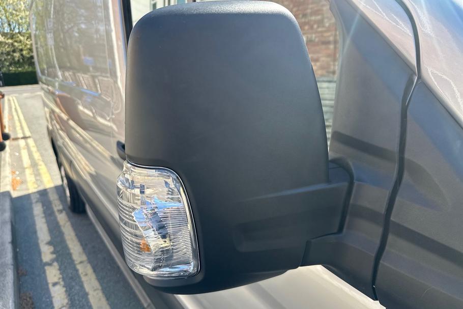 Used FORD TRANSIT HN24DWY 35