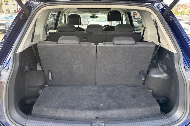 Volkswagen Tiguan Allspace Photo 35