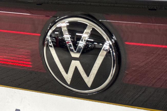VOLKSWAGEN Tiguan Photo 34