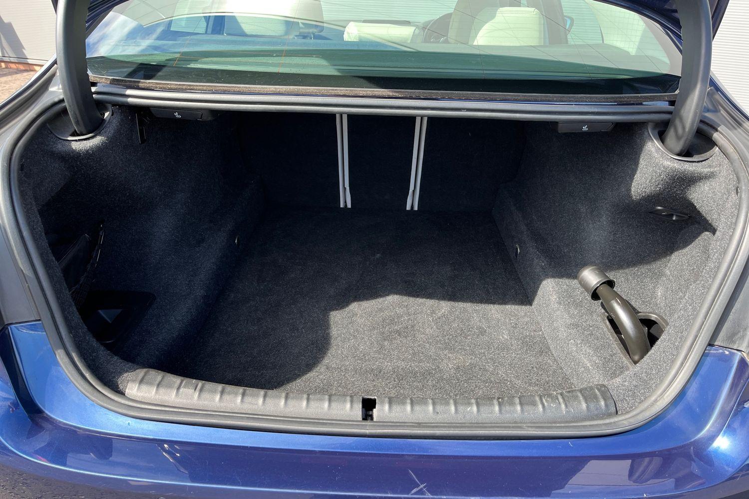 BMW 5 SERIES Photo 20