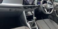 Volkswagen T-roc Photo 1