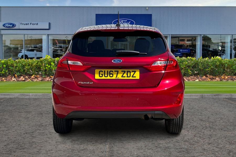 Ford Fiesta Photo autoimg-be0933bc2a8023fe7e0b2ca0fbd34271f47b928f.jpg