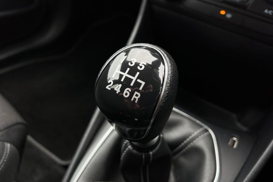 Ford Fiesta Photo autoimg-be0c7a3e6b305f22e74d2fee4fb0d276fb7ef884.jpg