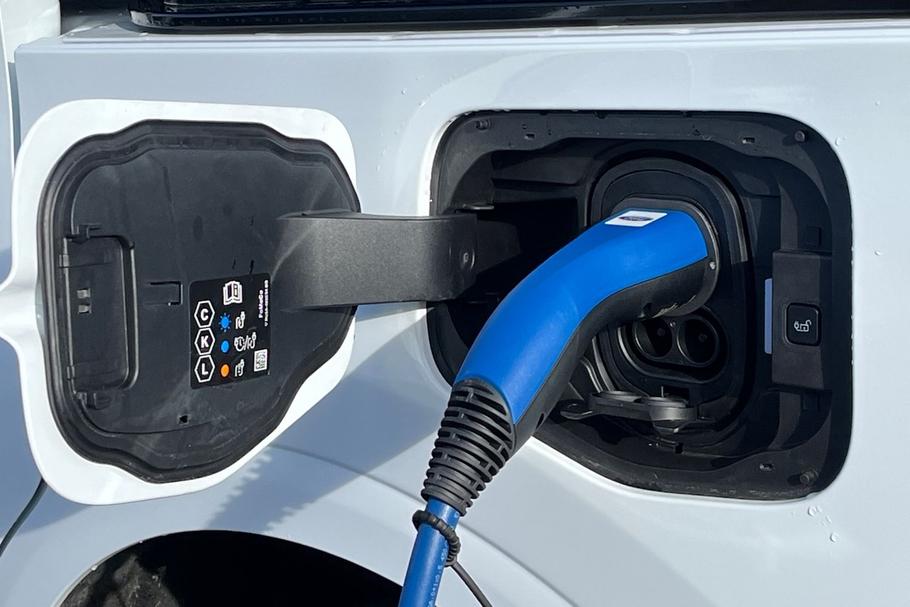 Used FORD E-TRANSIT COURIER YO75HFX 9