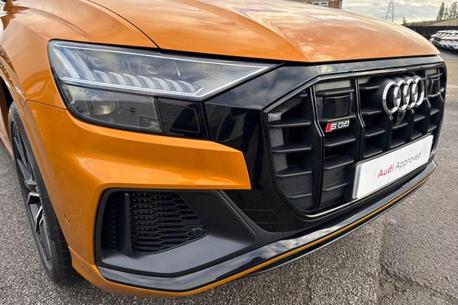 Audi SQ8 Photo 23