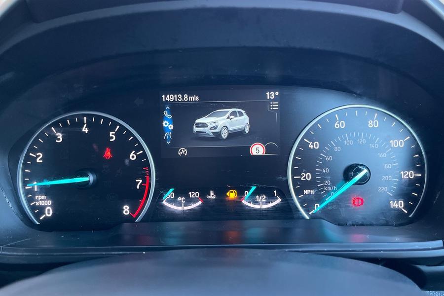 Ford ECOSPORT Photo autoimg-be1025bf0eb709423122794c38711c640c9f86ec.jpg