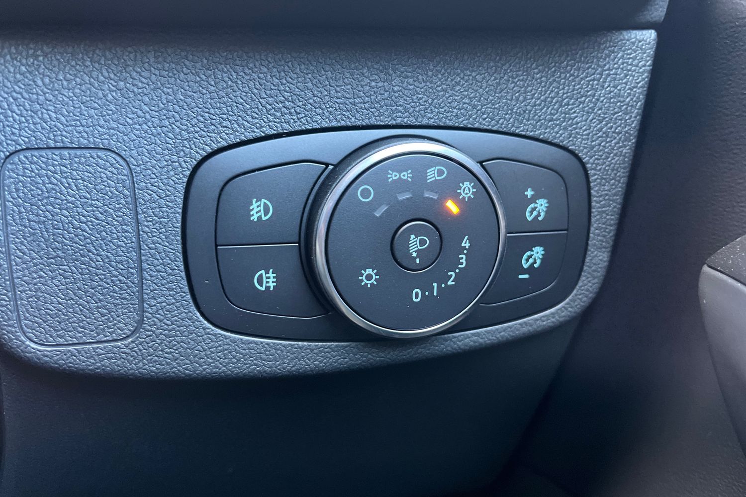 Ford Focus Photo 30