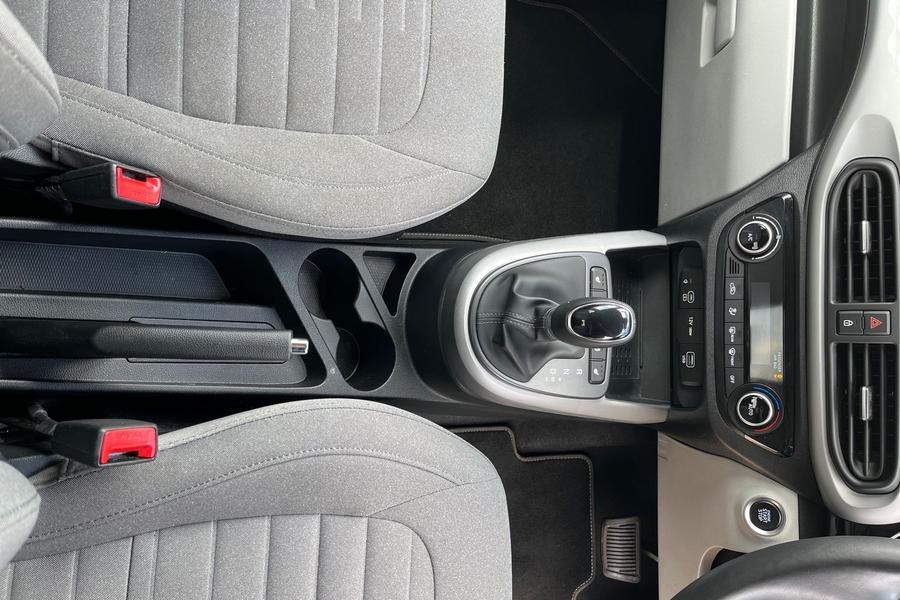 Hyundai i10 Photo autoimg-be183610575d668147dd60735794a7494b5e97d9.jpg