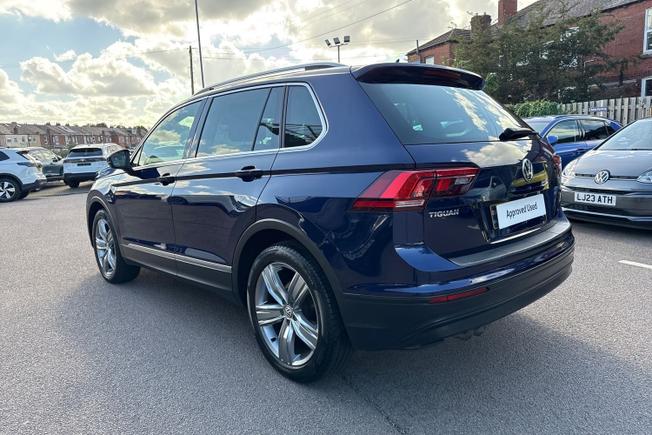 VOLKSWAGEN Tiguan Photo 23