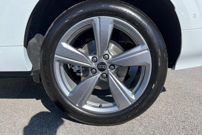 AUDI Q3 Photo 5