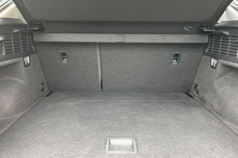 Audi Q2 Photo autoimg-be1d1d8c48725b0f3553d3df9ee231444f1e4222.jpg