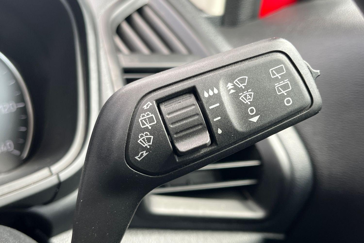 Ford ECOSPORT Photo 14