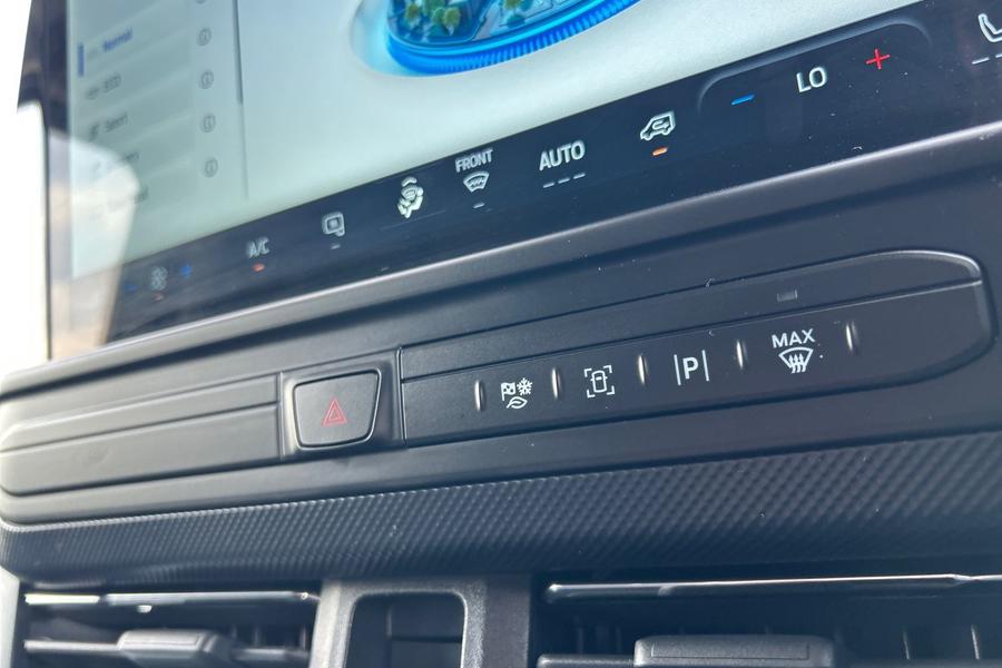 Ford Transit Custom Photo autoimg-be221433504820fd0aa76d686faa85d1a239ab2e.jpg