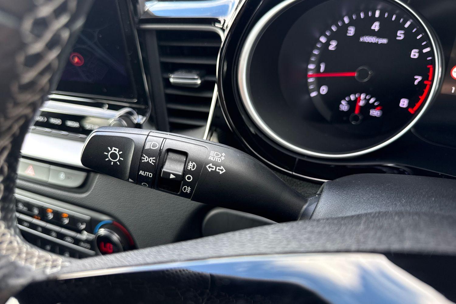 Kia XCEED Photo 13