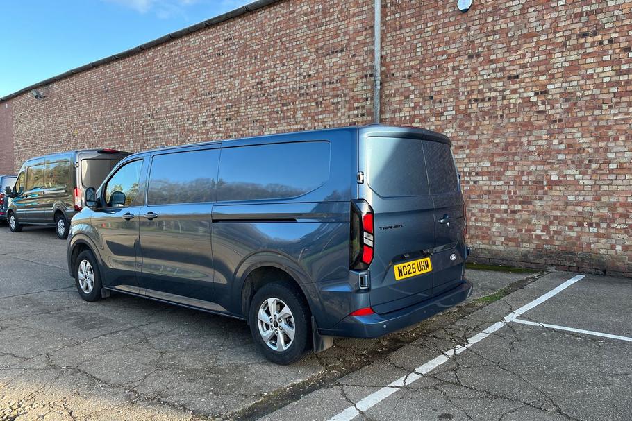 Used Ford TRANSIT CUSTOM 26