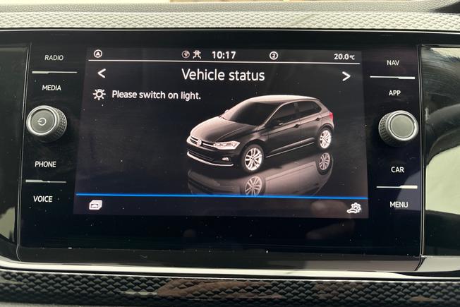 VOLKSWAGEN Polo Photo 14