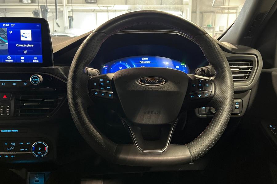 Ford Kuga Photo autoimg-be2bc3aaa508c0247d2582e2acf038a49dee21fb.jpg