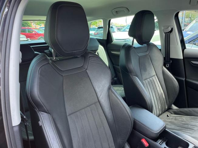 ŠKODA Karoq Photo 27