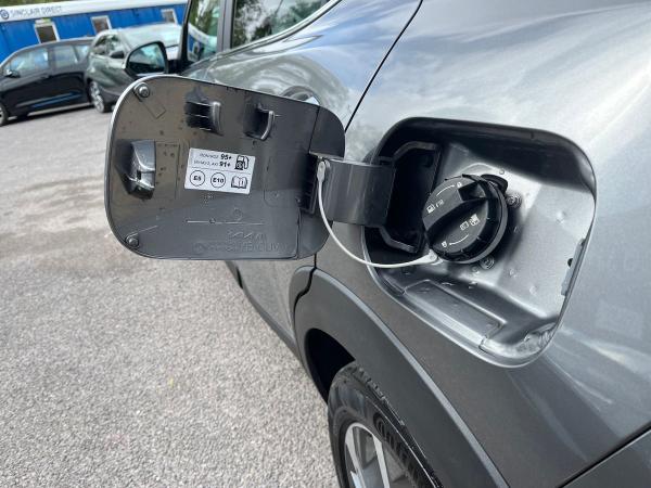 Kia Stonic Photo autoimg-be2e71fe135bf4d95a6046a0e62d08f3f6ce6aa7.jpg