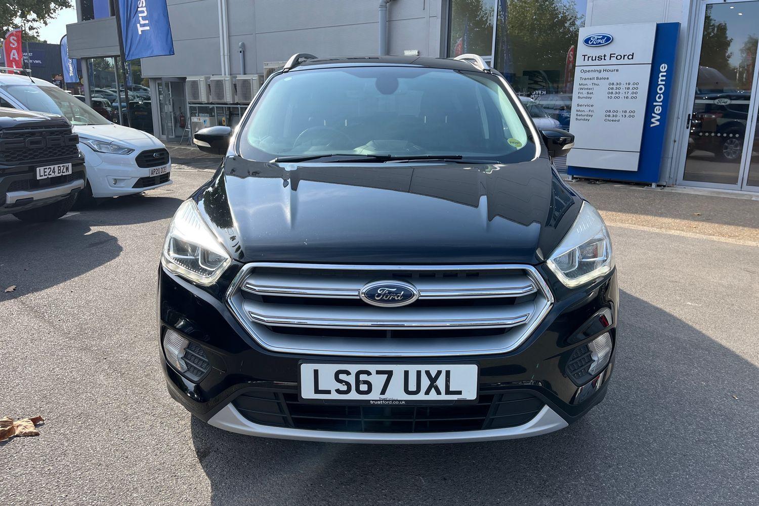 Ford KUGA Photo 37