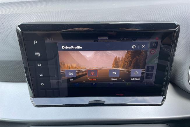 SEAT Ibiza Photo 32