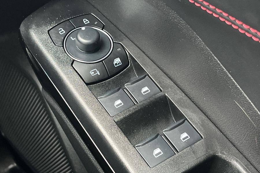 Ford PUMA Photo autoimg-be35945187e93b9a666316439cb186d517f5af2b.jpg