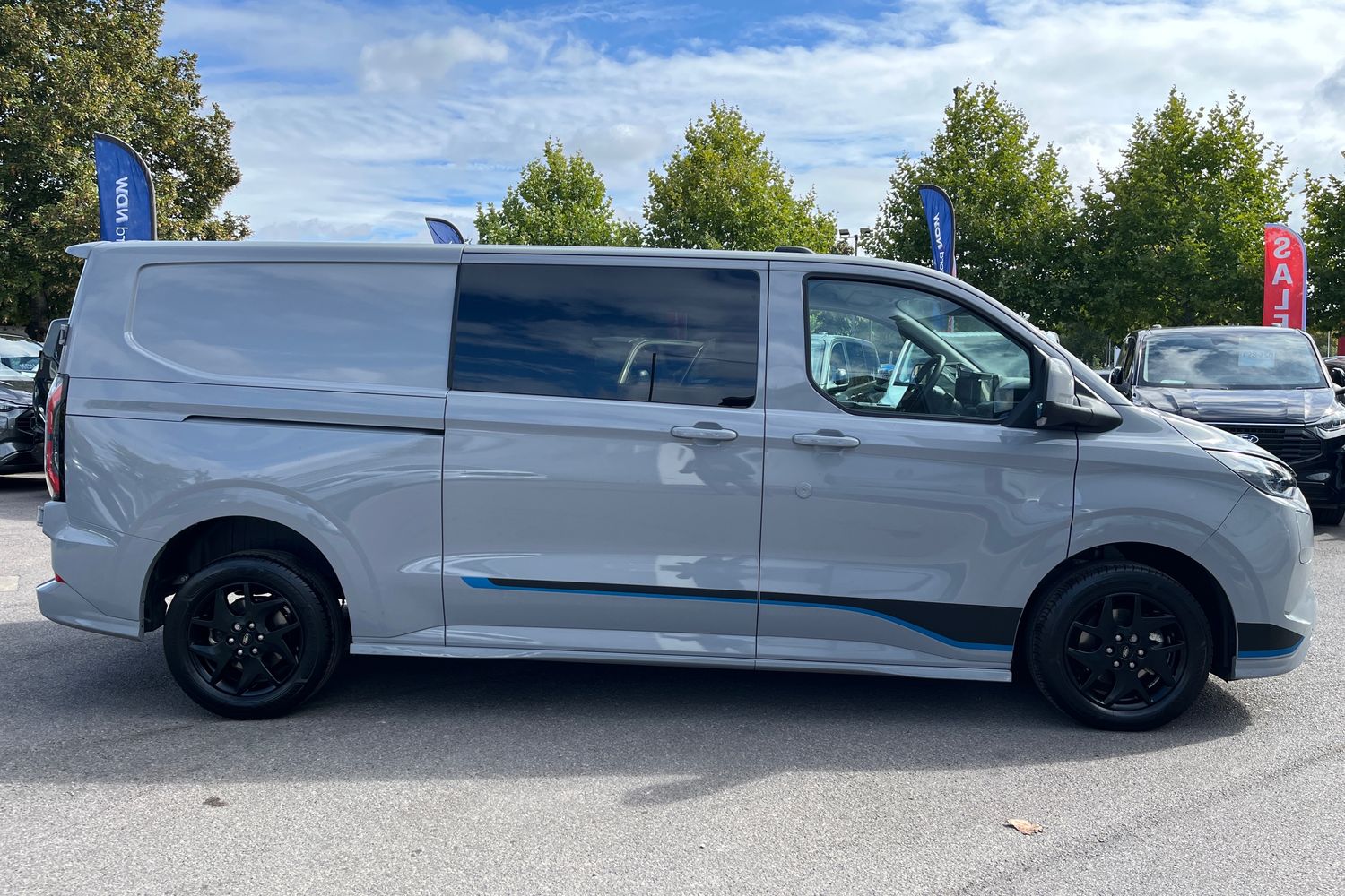 Ford TRANSIT CUSTOM Photo 35