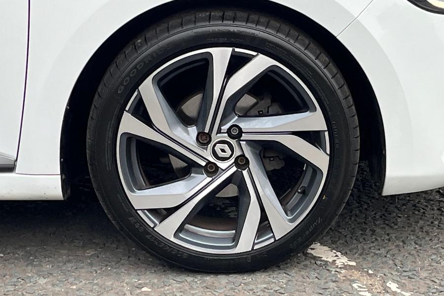 Renault Clio Photo autoimg-be3988dd3ac80dc5d86dc06d51e8bd009e733871.jpg
