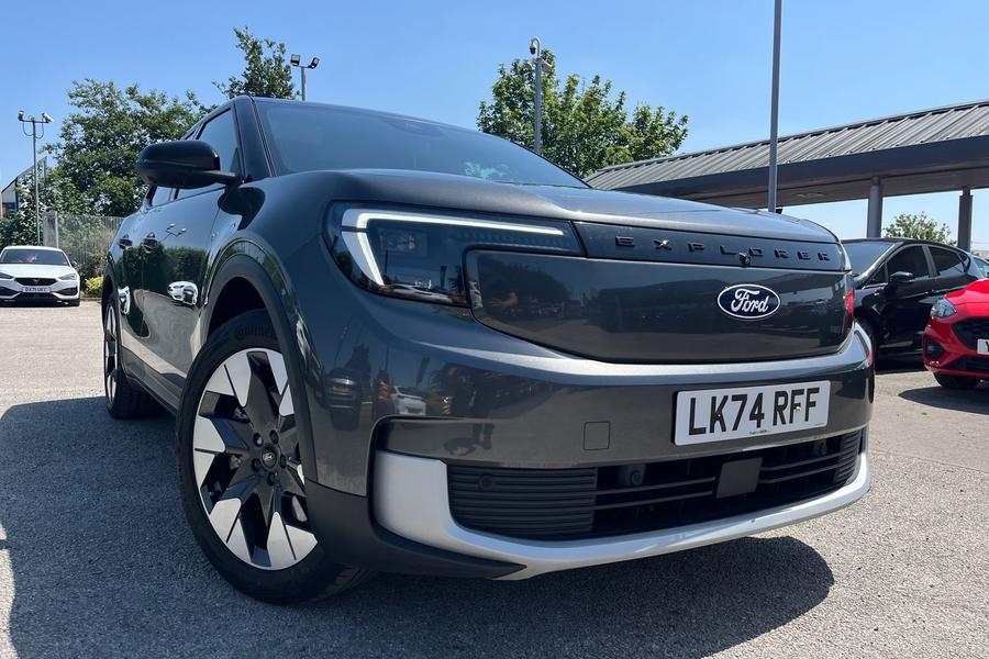 Ford Explorer Photo autoimg-be3a686fa195de8374421fa07a1ca1e3e76855e8.jpg