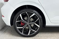 VOLKSWAGEN Polo Photo 5