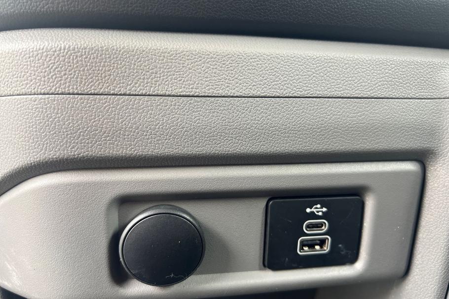 Used FORD TRANSIT CUSTOM MJ75TFN 31