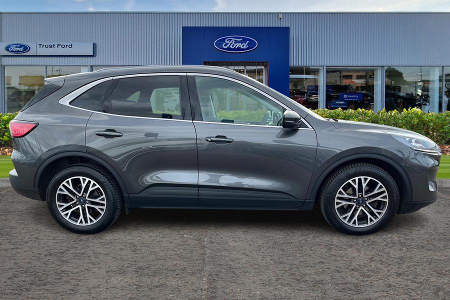 Ford Kuga Photo autoimg-be3d2736fee03265e4948c1488b340b0e3ded105.jpg