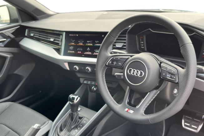 AUDI A1 Photo 6