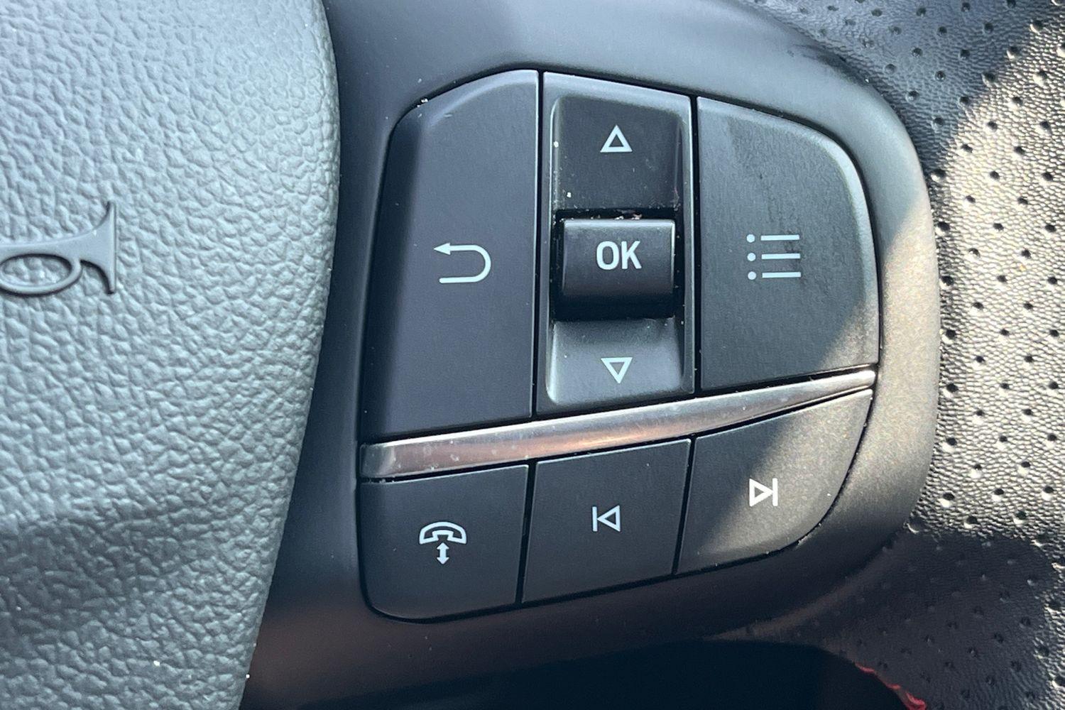 Ford Kuga Photo 23