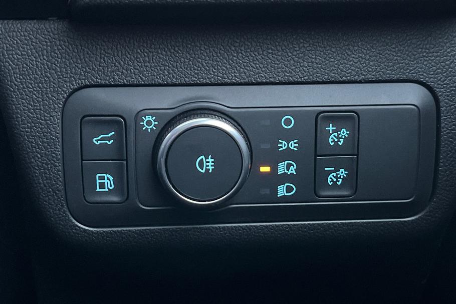 Used Ford KUGA YE25RWL 32